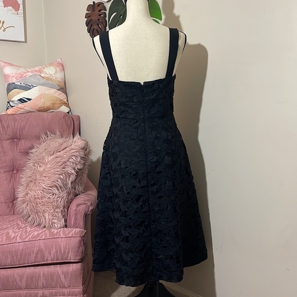 J. Crew Sleeveless Sweetheart Midi Dress In Black Lace Sz. 4 - Picture 5 of 13